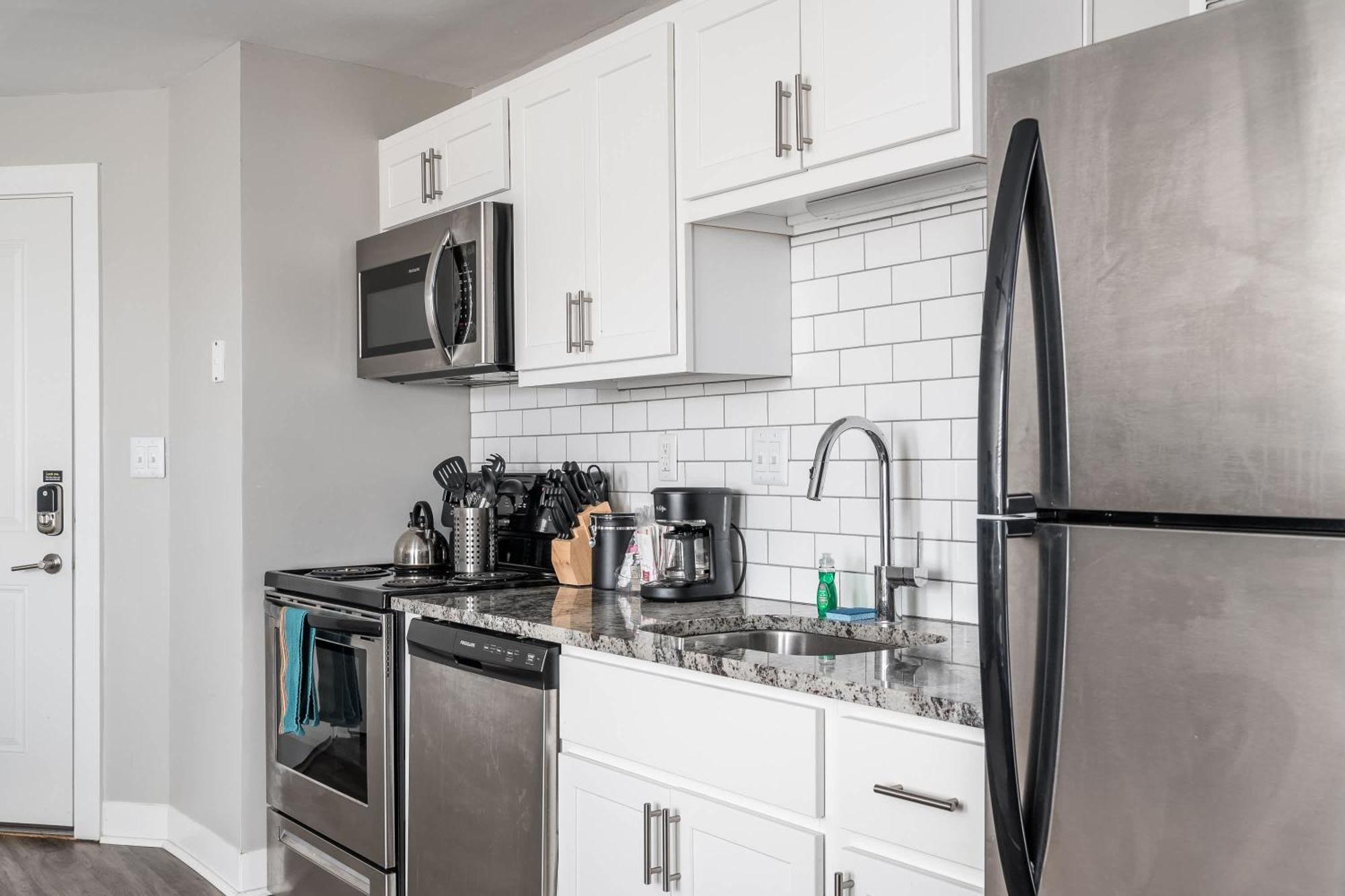 Modern Mass Ave 1Br Apartment With Kitchen Indianápolis Exterior foto