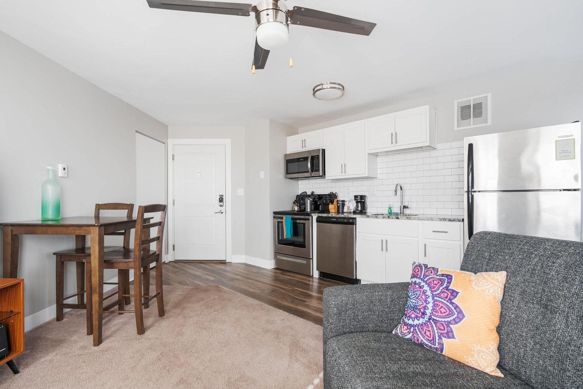 Modern Mass Ave 1Br Apartment With Kitchen Indianápolis Exterior foto